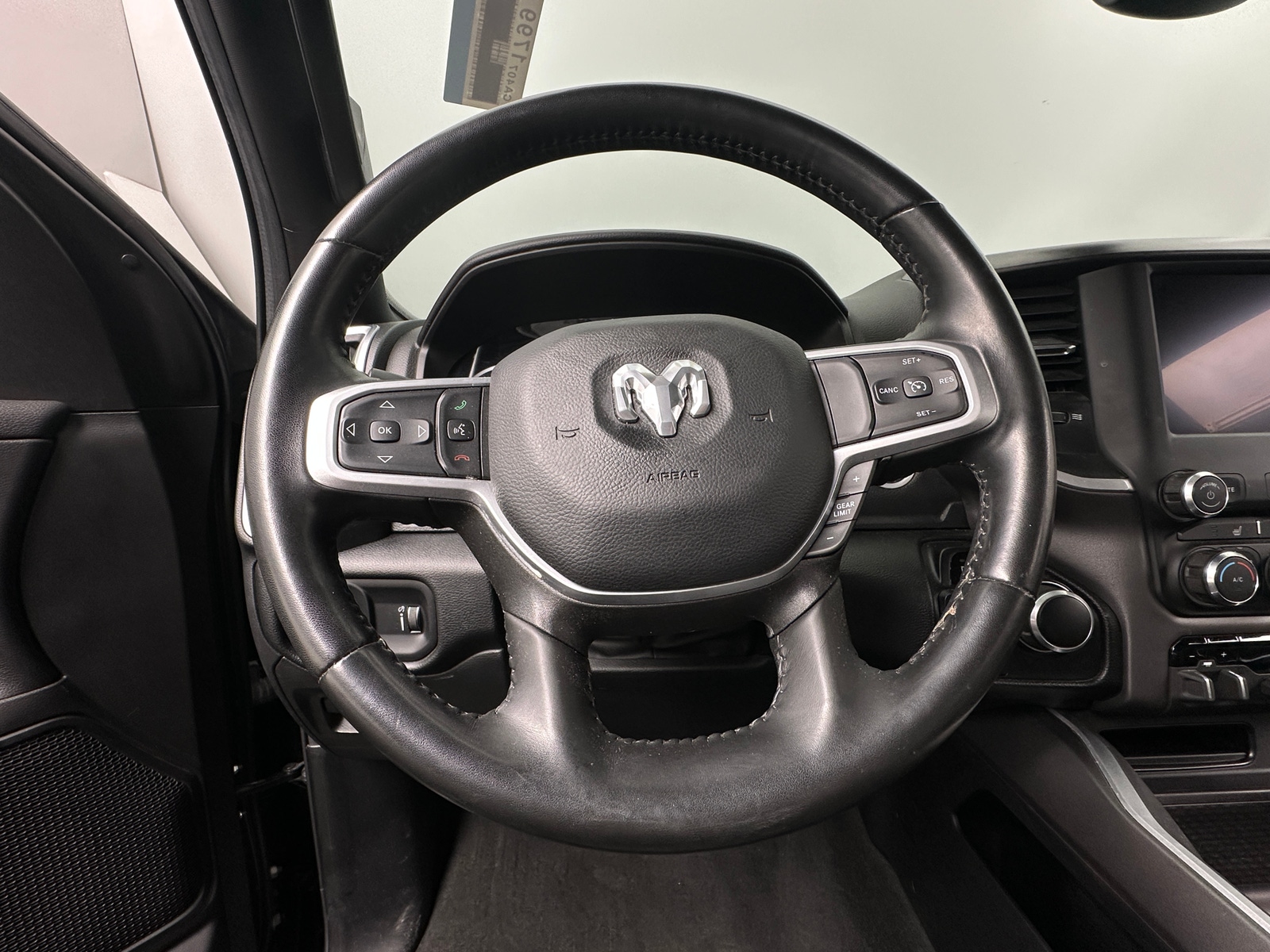 Thumbnail: 2022 RAM 1500 - 5