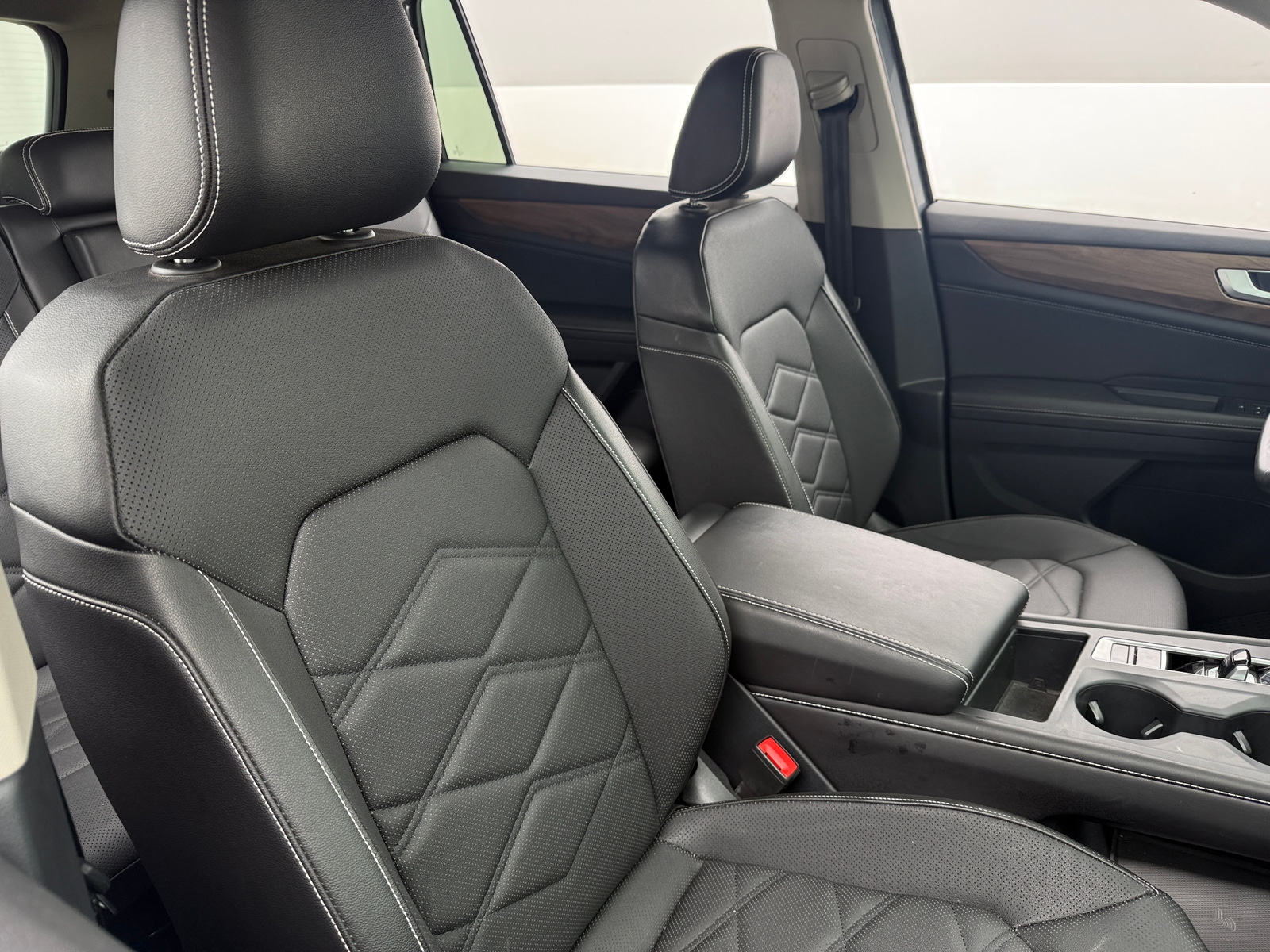 Thumbnail: 2024 Volkswagen Atlas - 2