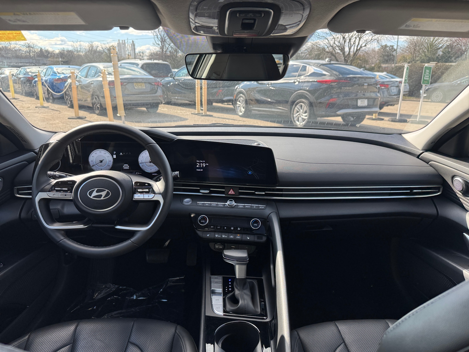 Thumbnail: 2025 Hyundai Elantra - 3