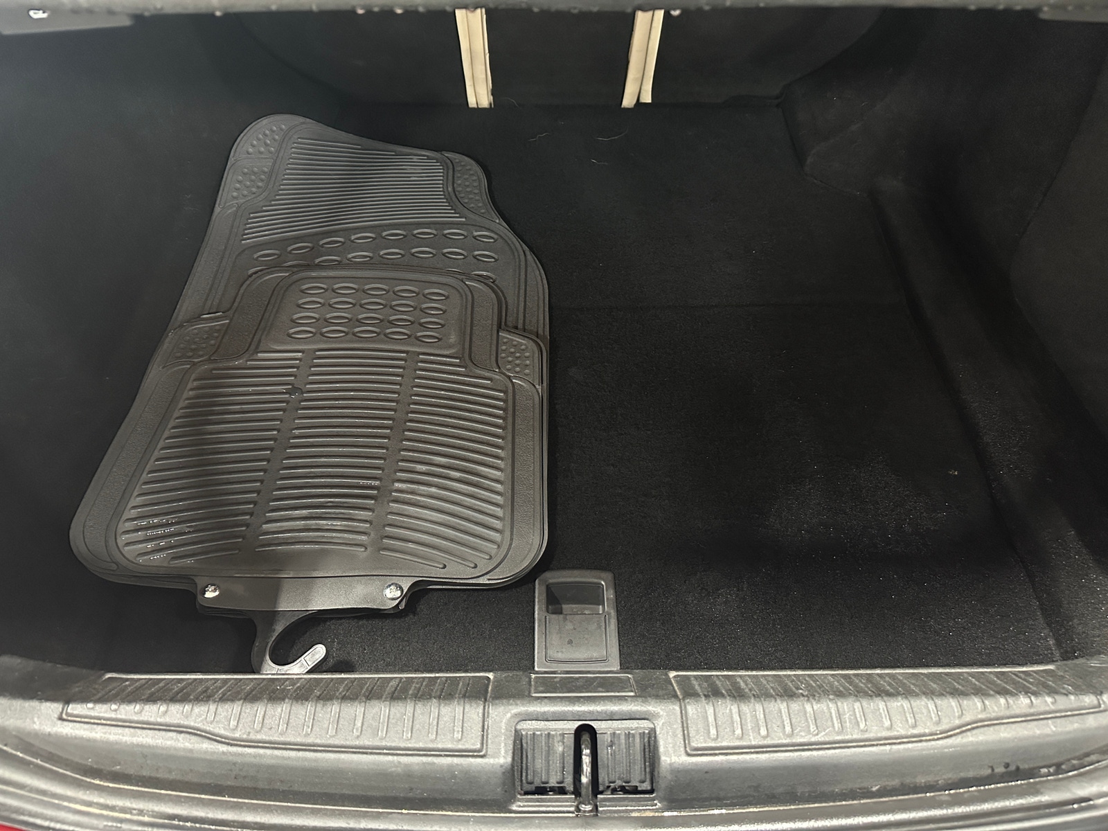 Thumbnail: 2017 Alfa Romeo Giulia - 6