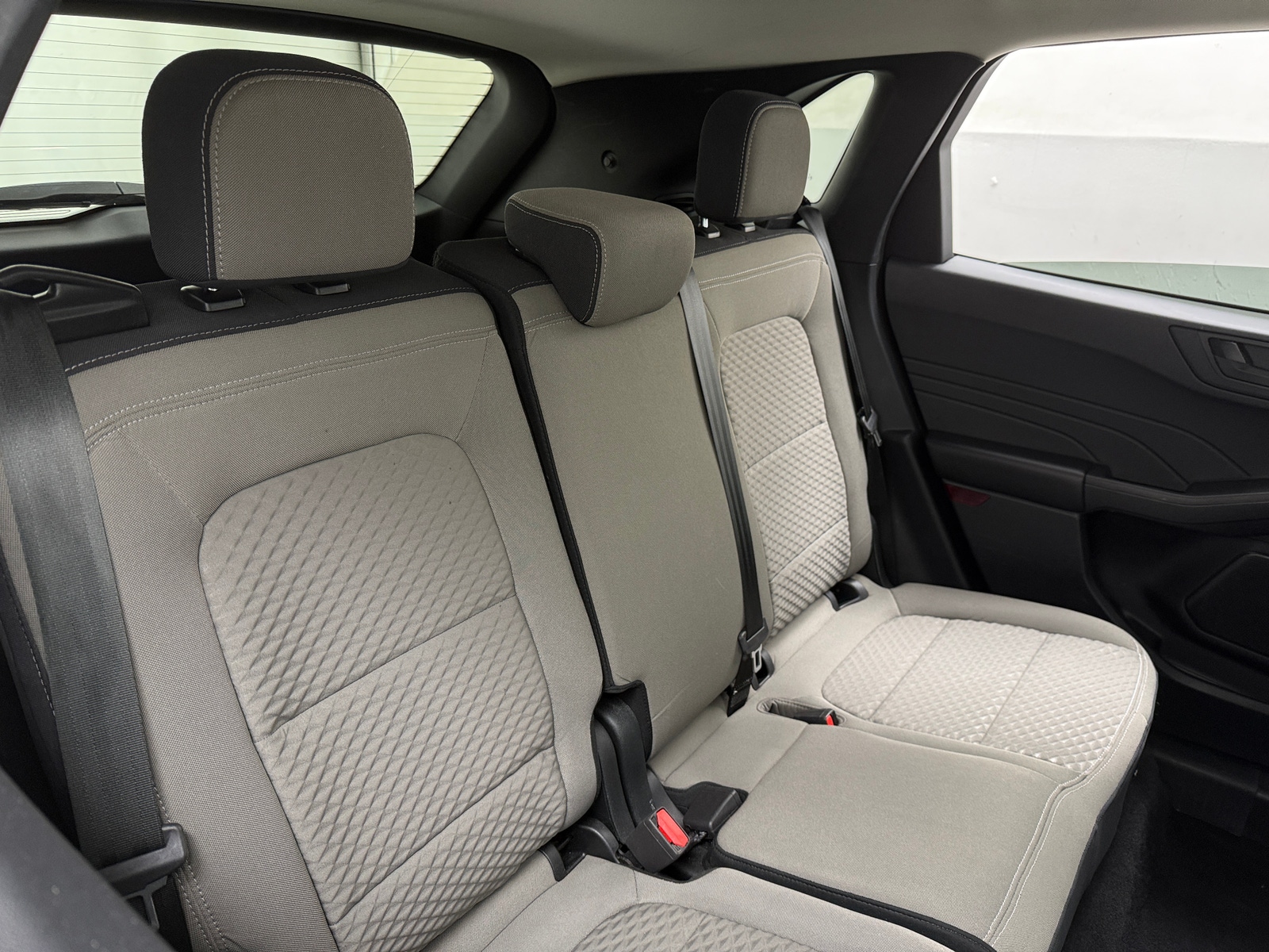 Thumbnail: 2022 Ford Escape - 6