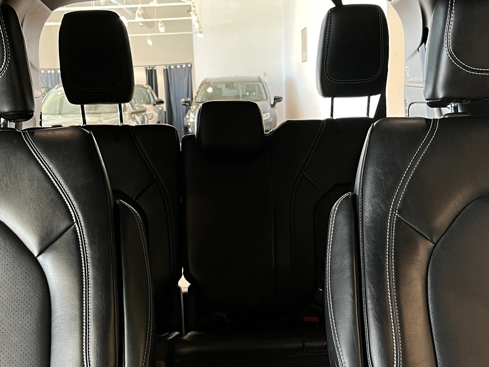 Thumbnail: 2025 Chrysler Pacifica - 5