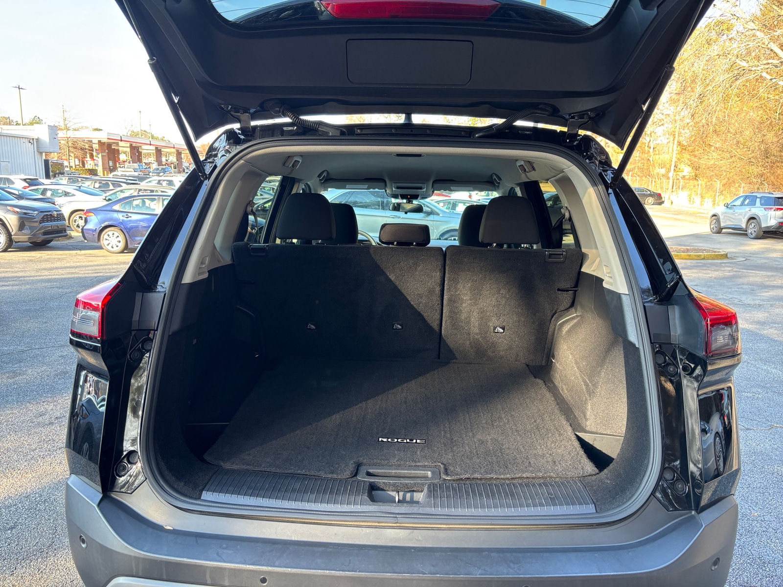 Thumbnail: 2023 Nissan Rogue - 6