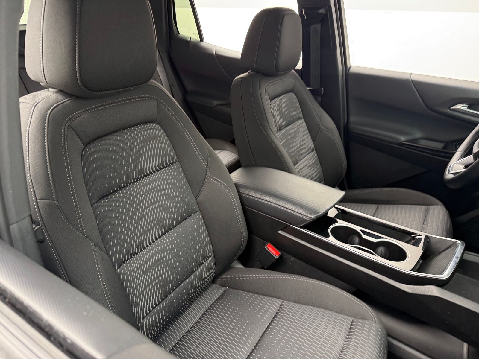 Thumbnail: 2025 Chevrolet Equinox - 2