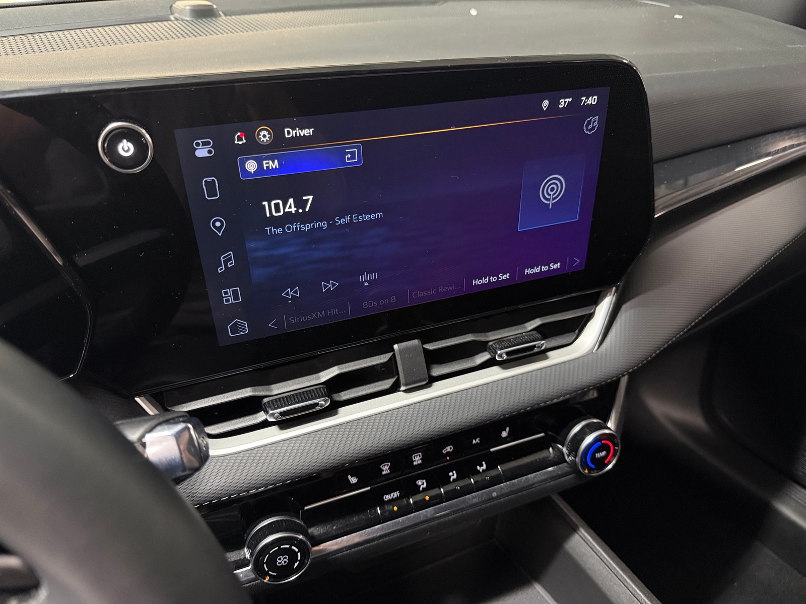 Thumbnail: 2025 Chevrolet Equinox - 4