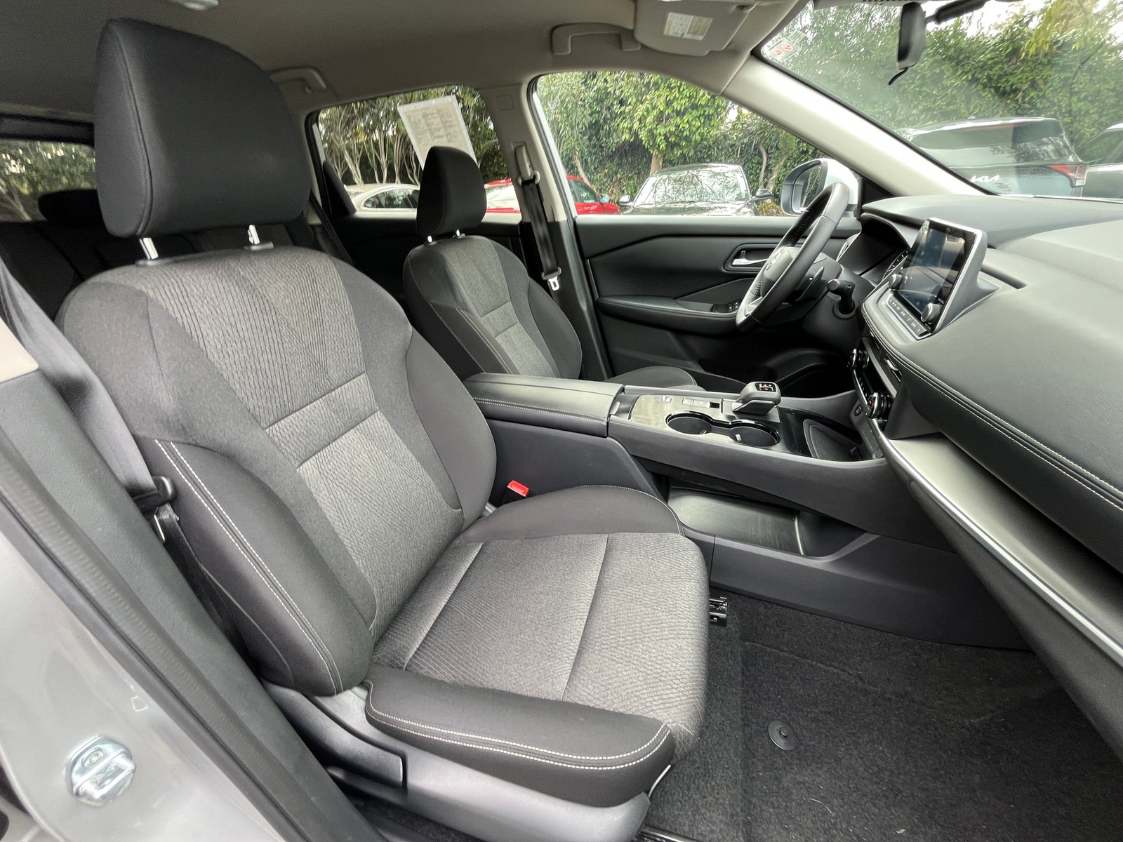 Thumbnail: 2025 Nissan Rogue - 2