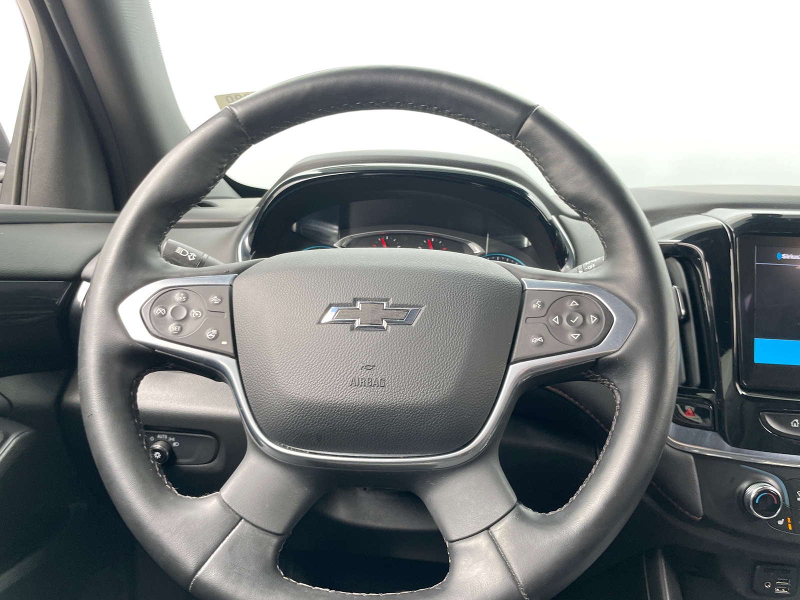 Thumbnail: 2023 Chevrolet Traverse - 4