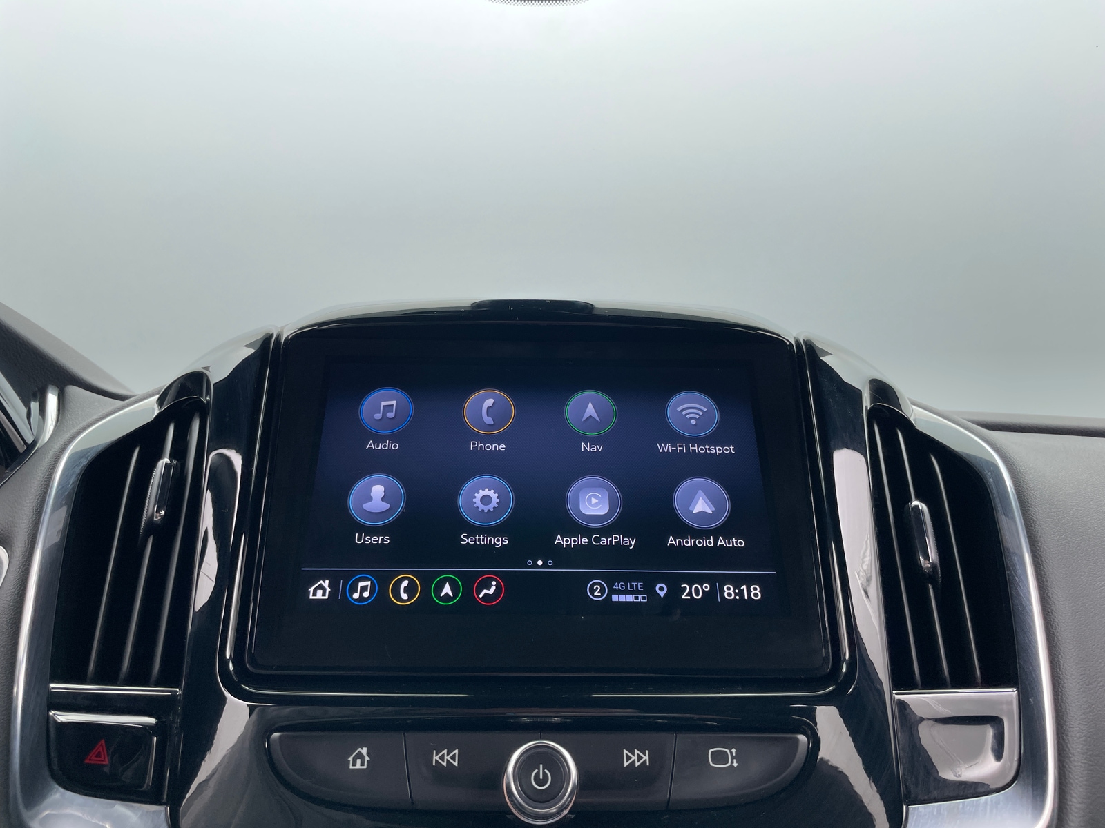 Thumbnail: 2023 Chevrolet Traverse - 3