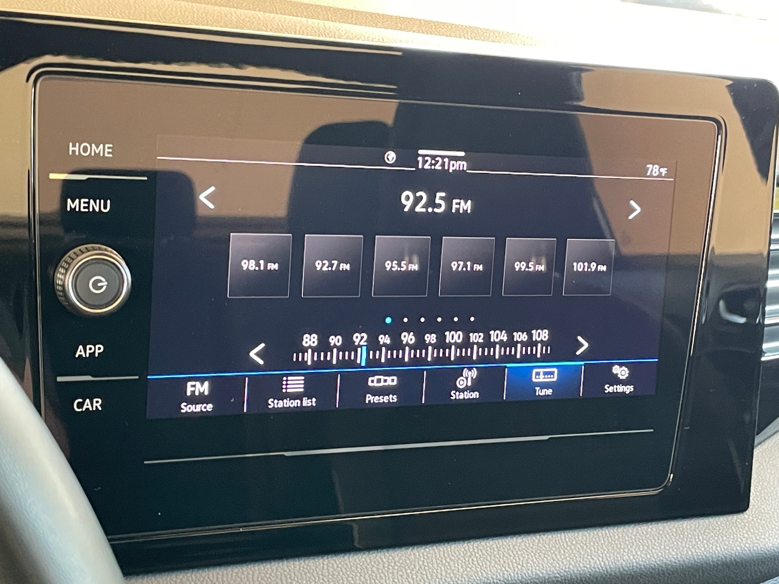 Thumbnail: 2025 Volkswagen Jetta - 4