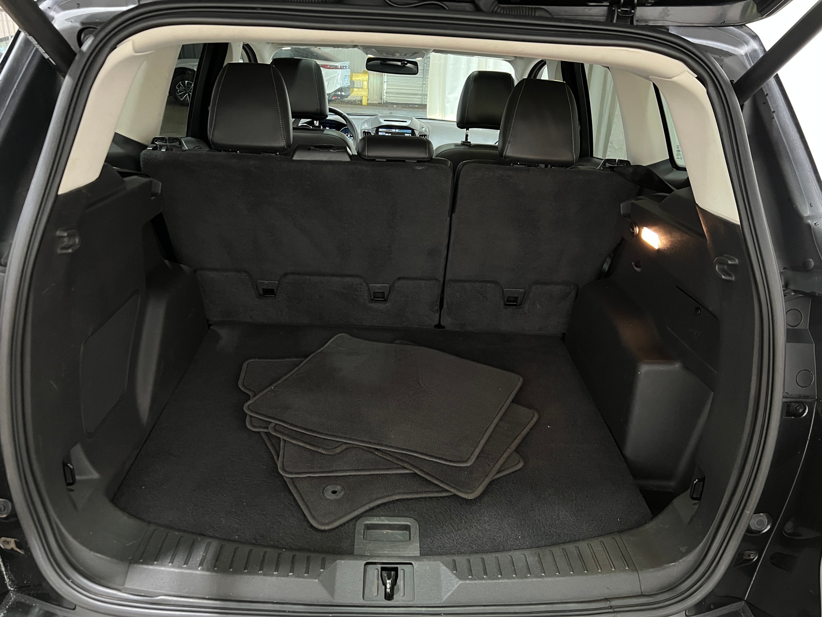 Thumbnail: 2015 Ford Escape - 6