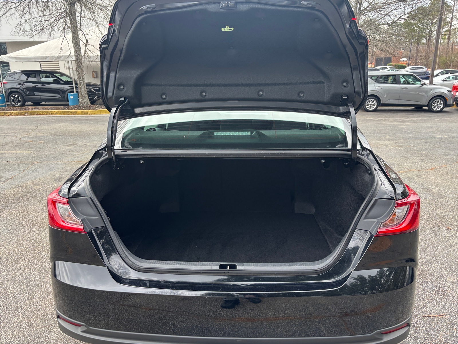 Thumbnail: 2025 Toyota Camry - 6