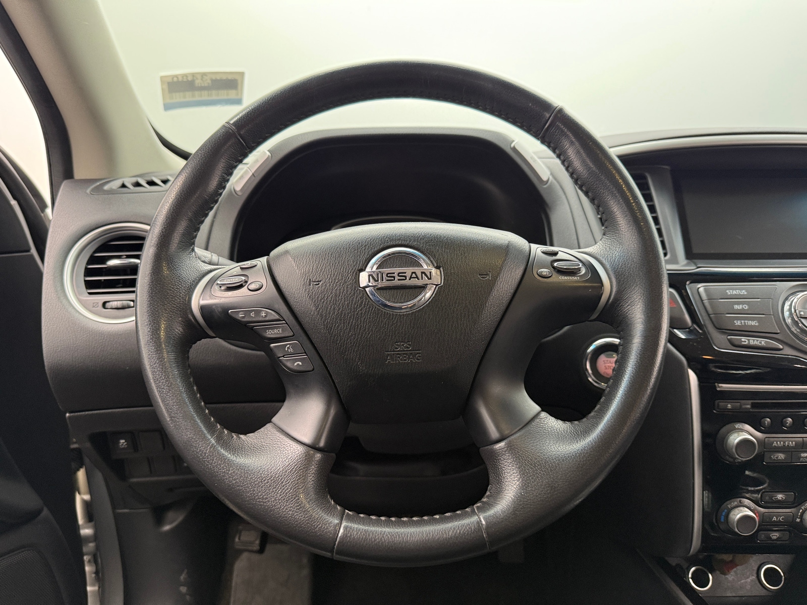 Thumbnail: 2016 Nissan Pathfinder - 5