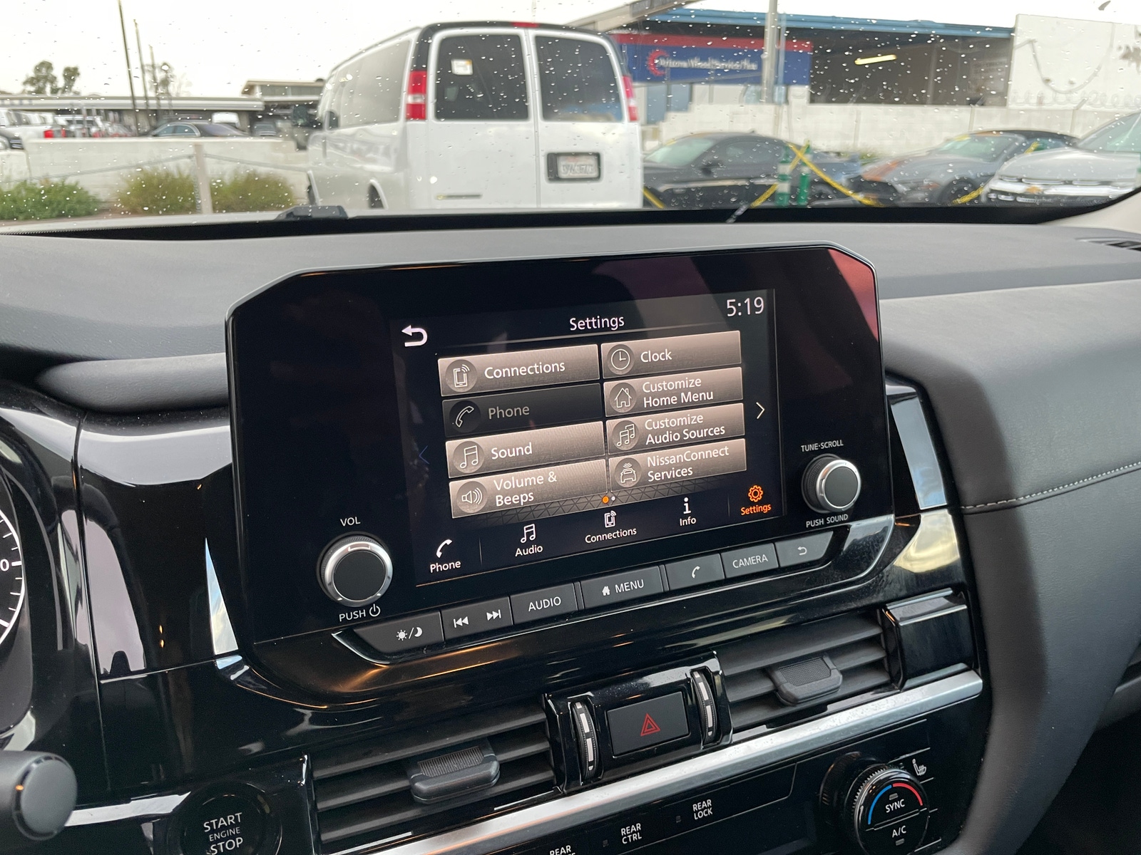 Thumbnail: 2025 Nissan Pathfinder - 4