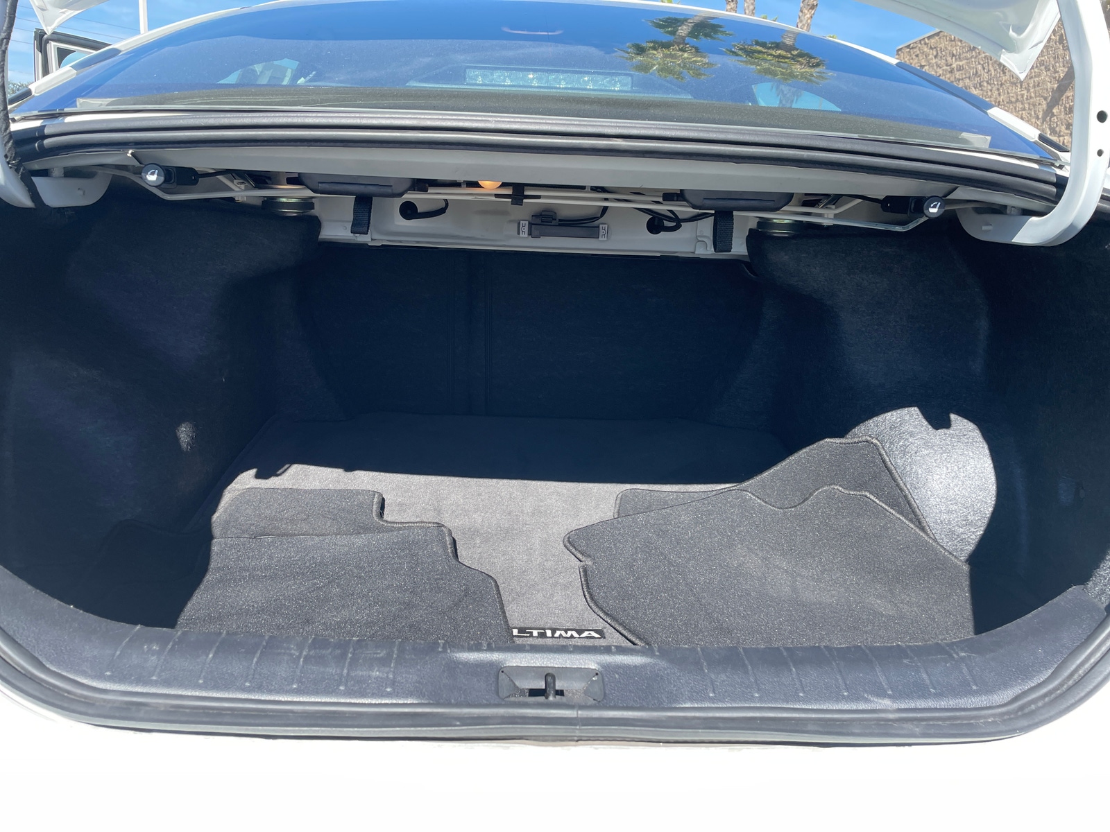 Thumbnail: 2025 Nissan Altima - 6