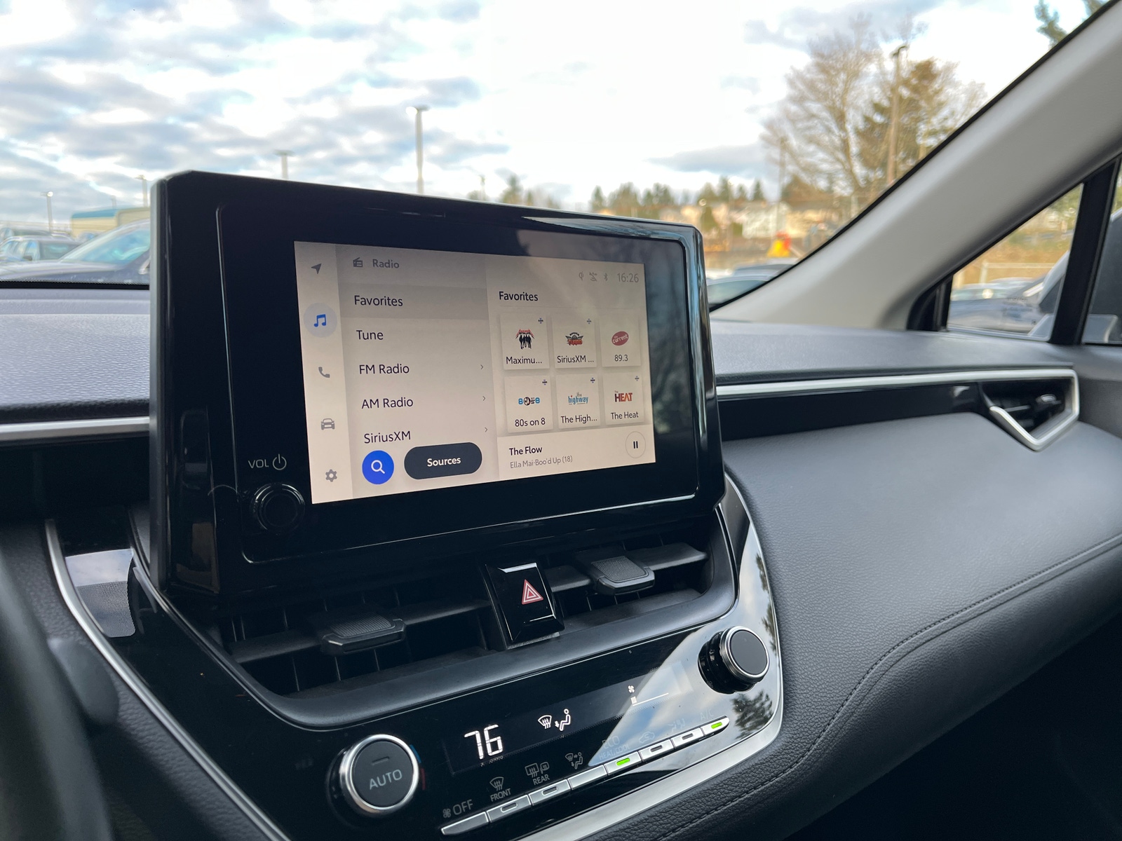 Thumbnail: 2025 Toyota Corolla Cross - 4