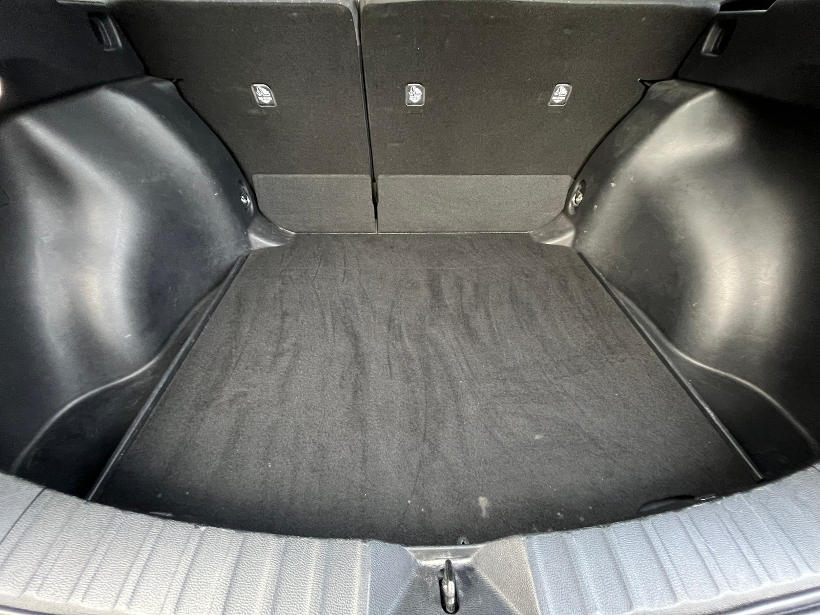 Thumbnail: 2025 Toyota Corolla Cross - 6