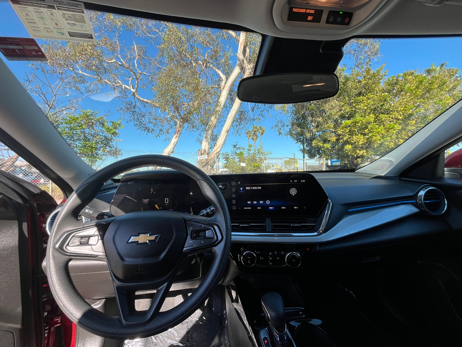 Thumbnail: 2025 Chevrolet Trax - 3