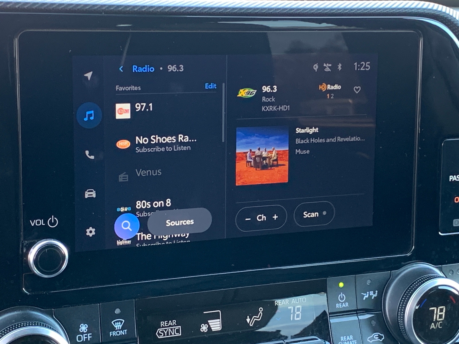 Thumbnail: 2025 Toyota Highlander - 4