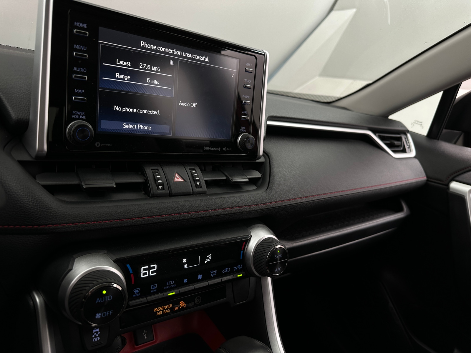 Thumbnail: 2020 Toyota RAV4 - 3