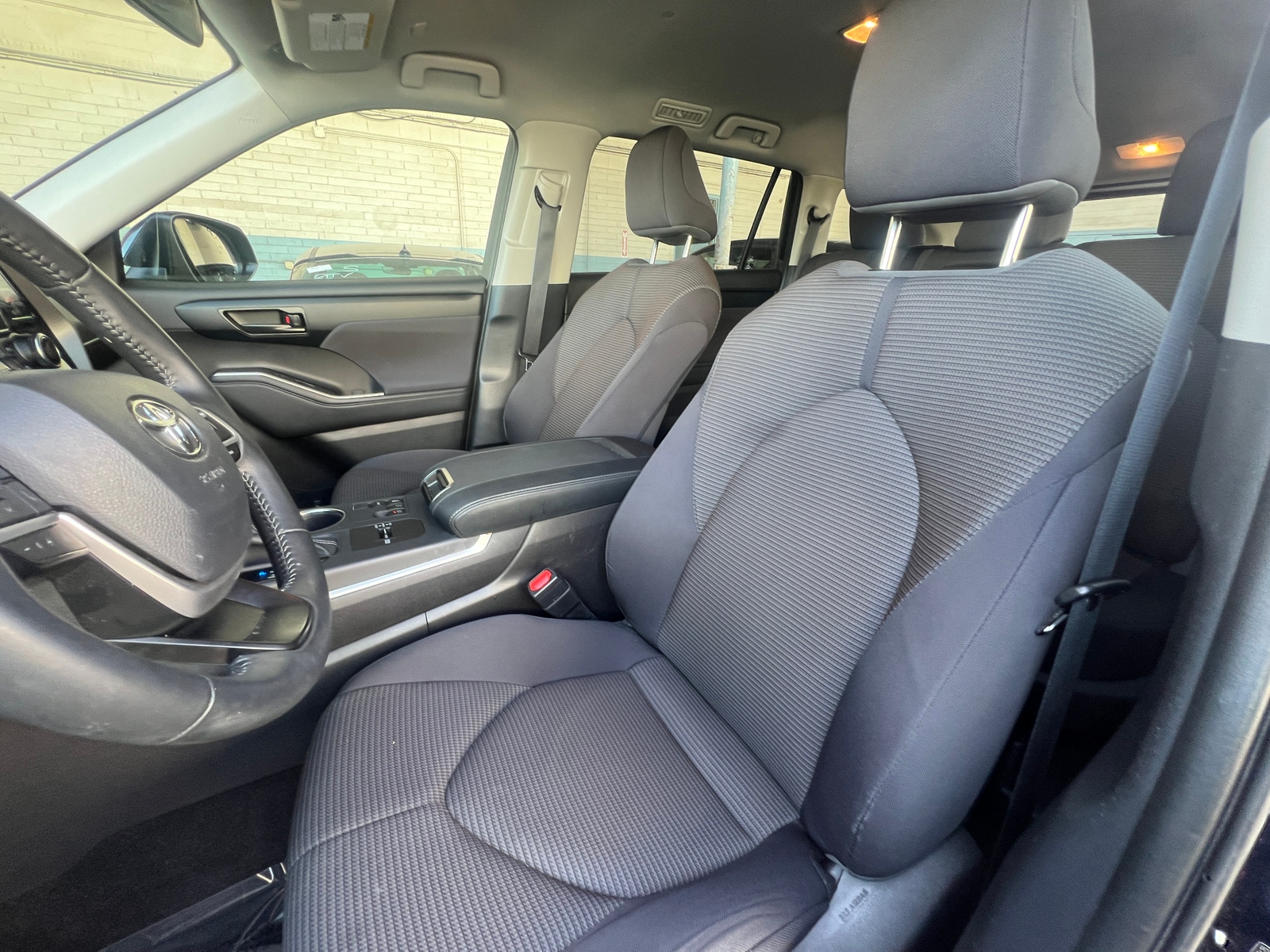 Thumbnail: 2025 Toyota Highlander - 2