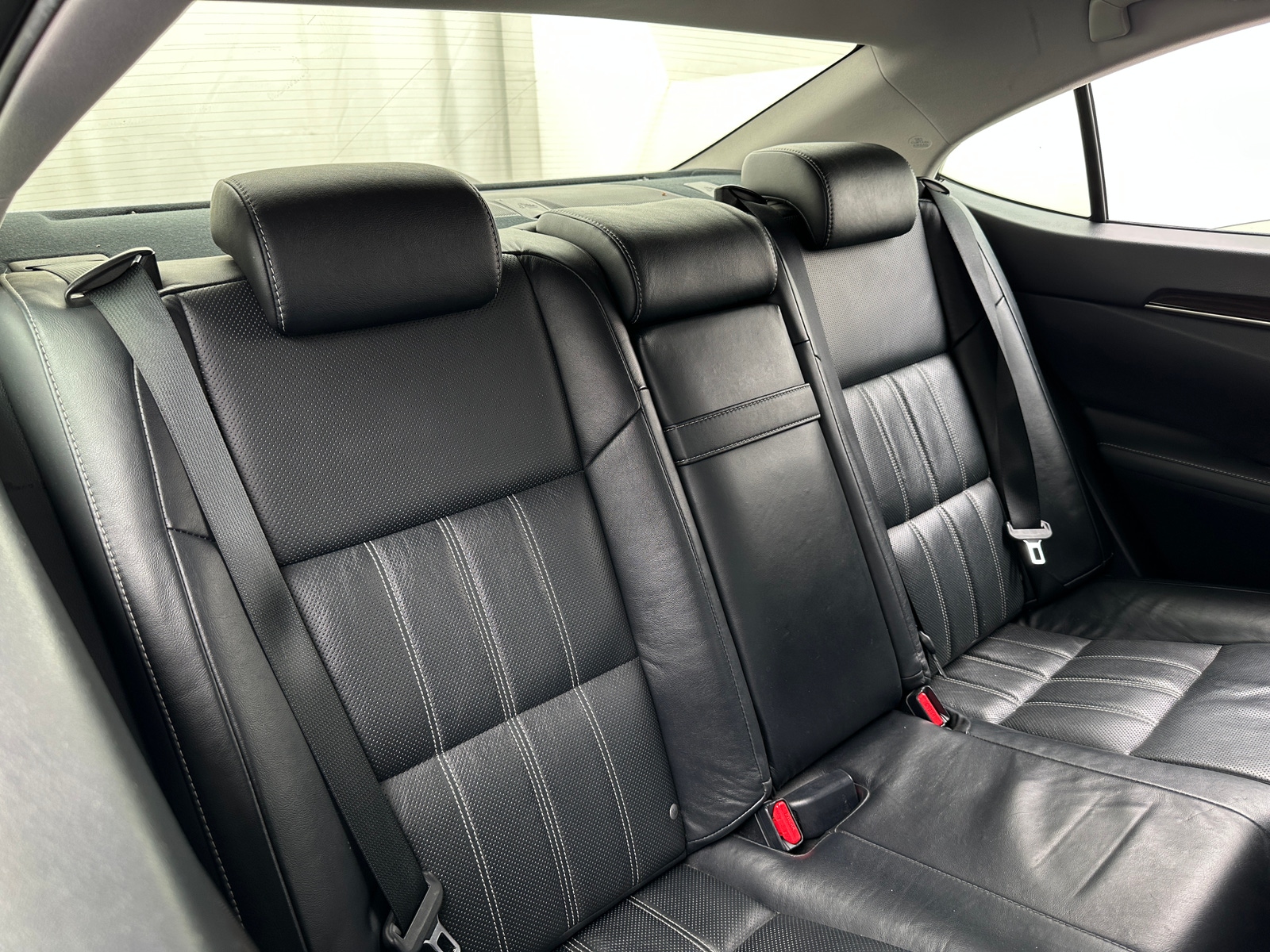 Thumbnail: 2016 Lexus ES - 5