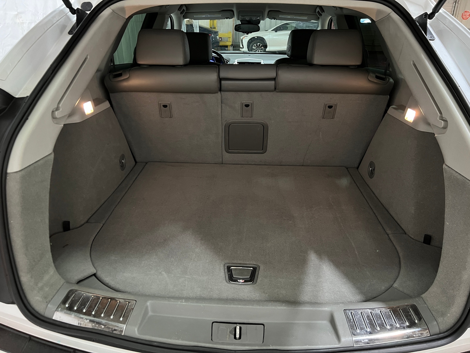 Thumbnail: 2012 Cadillac SRX - 6