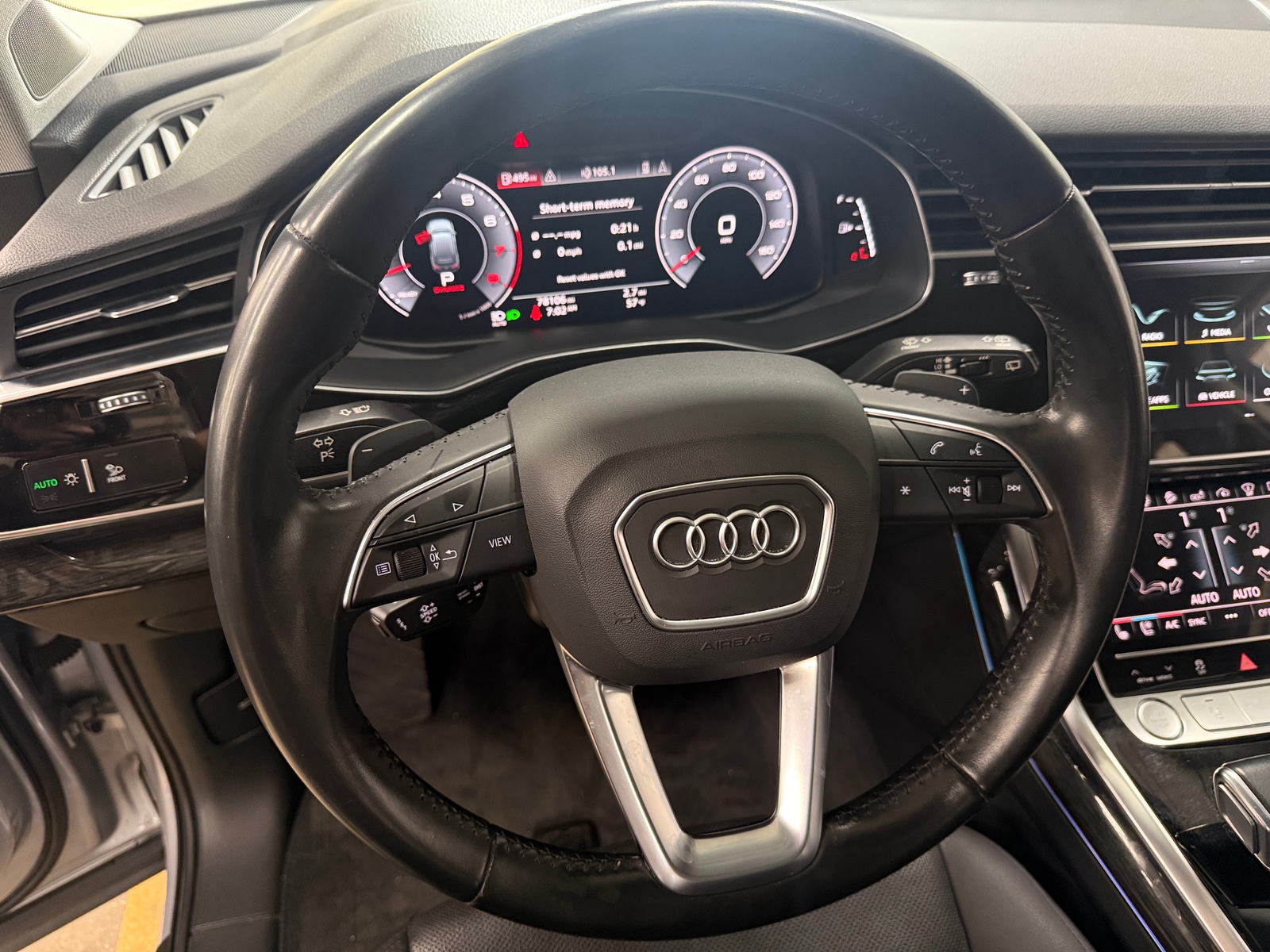 Thumbnail: 2020 Audi Q7 - 4