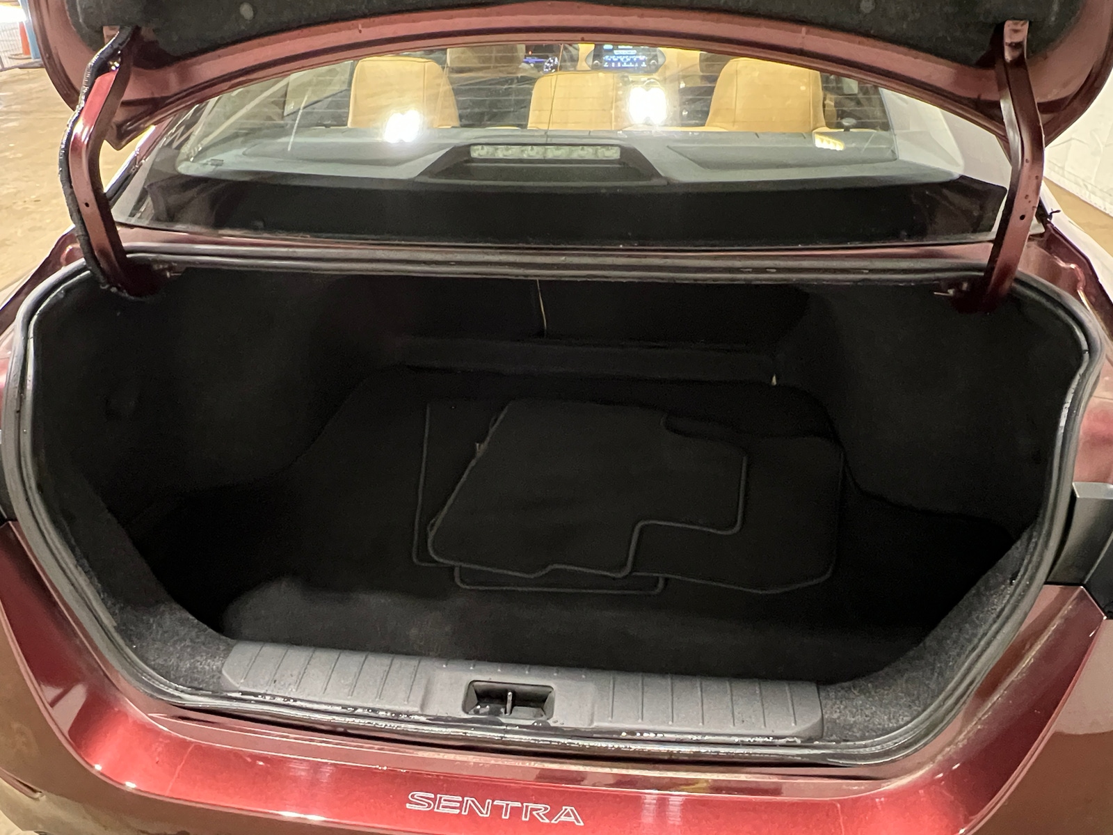 Thumbnail: 2022 Nissan Sentra - 7