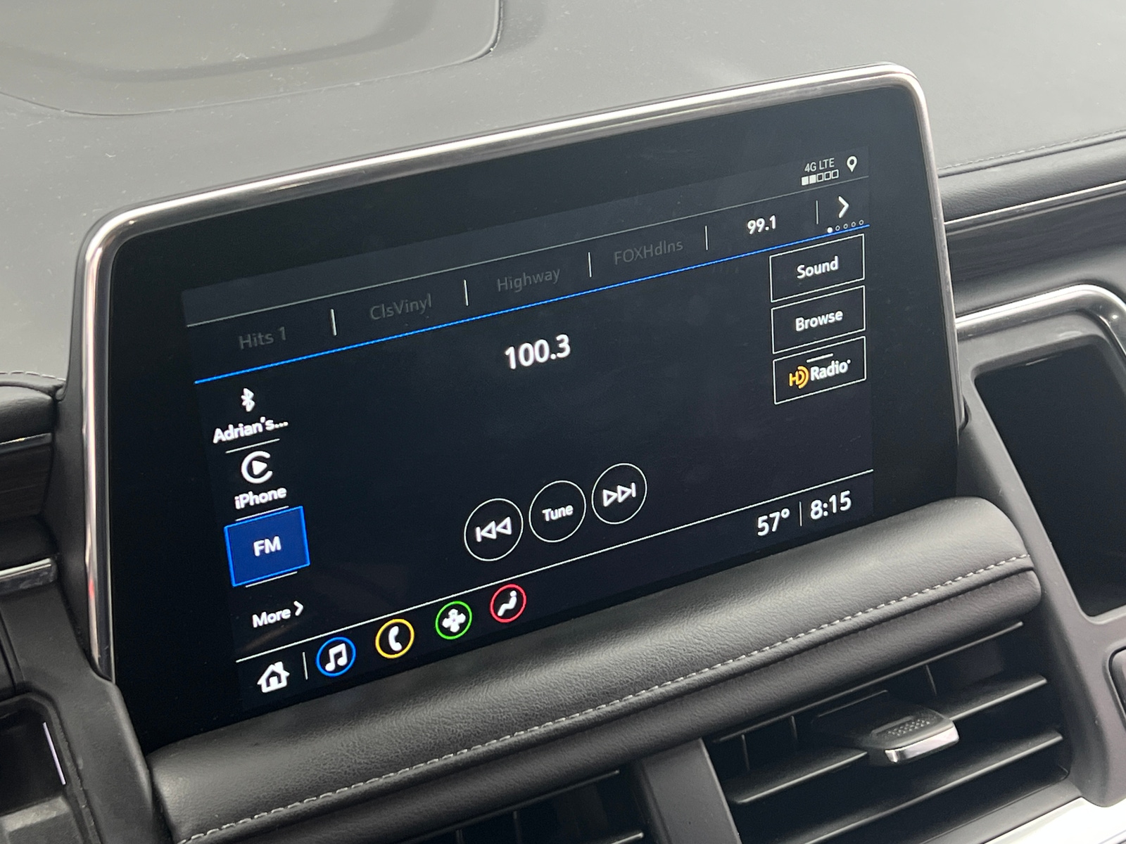 Thumbnail: 2021 Chevrolet Suburban - 4