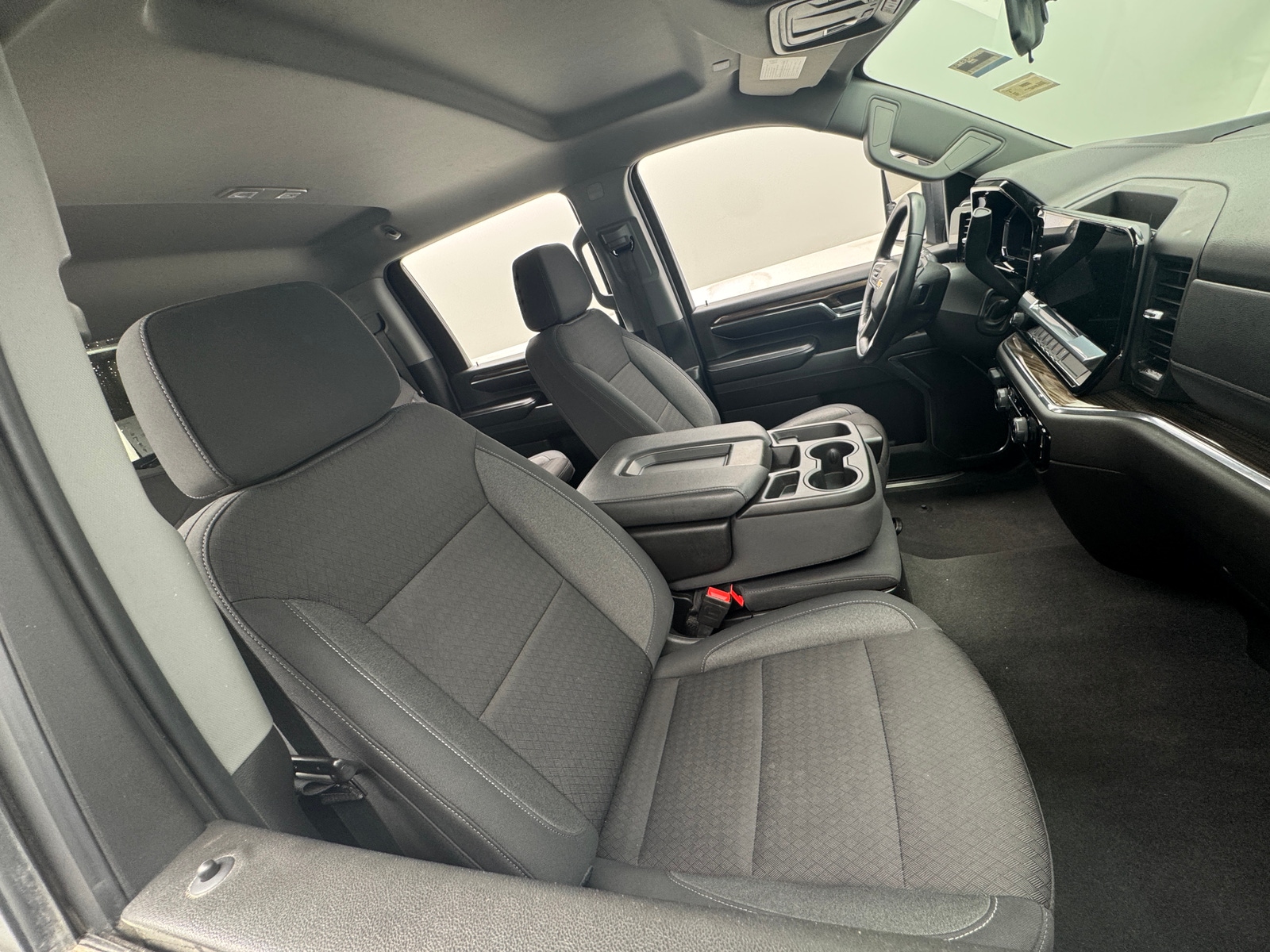 Thumbnail: 2024 Chevrolet Silverado 2500 - 2