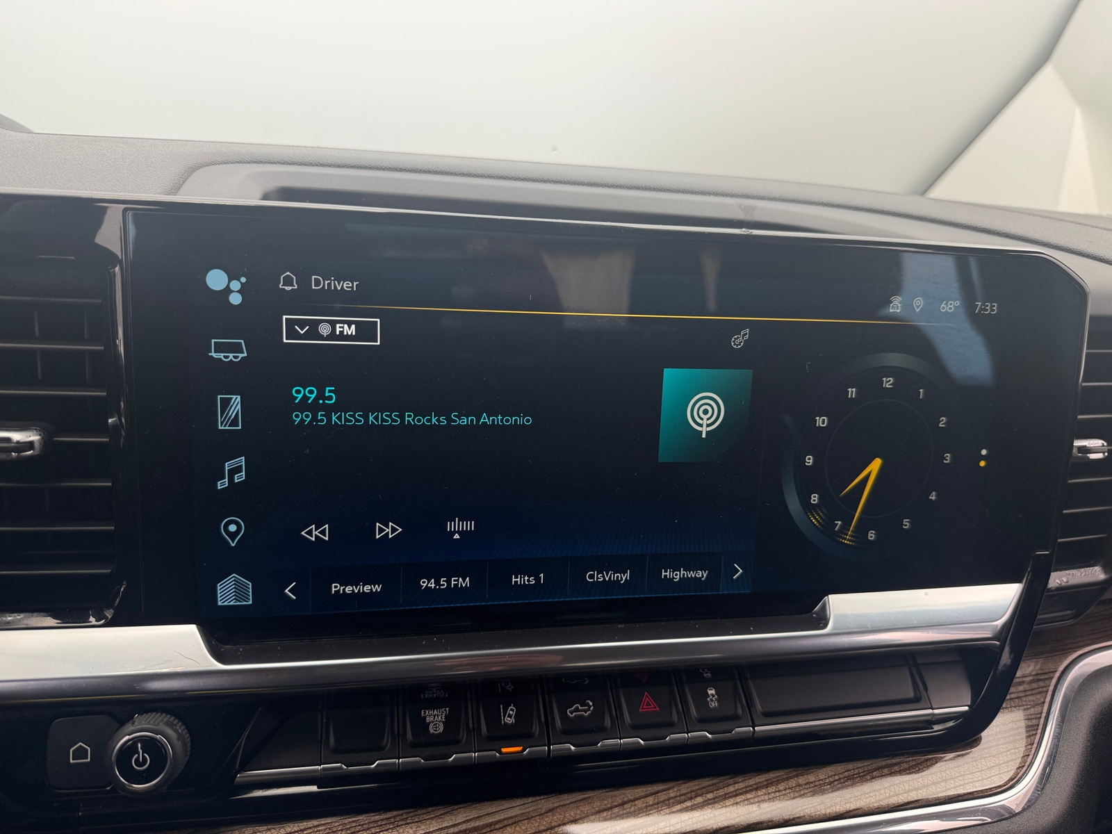 Thumbnail: 2024 Chevrolet Silverado 2500 - 4