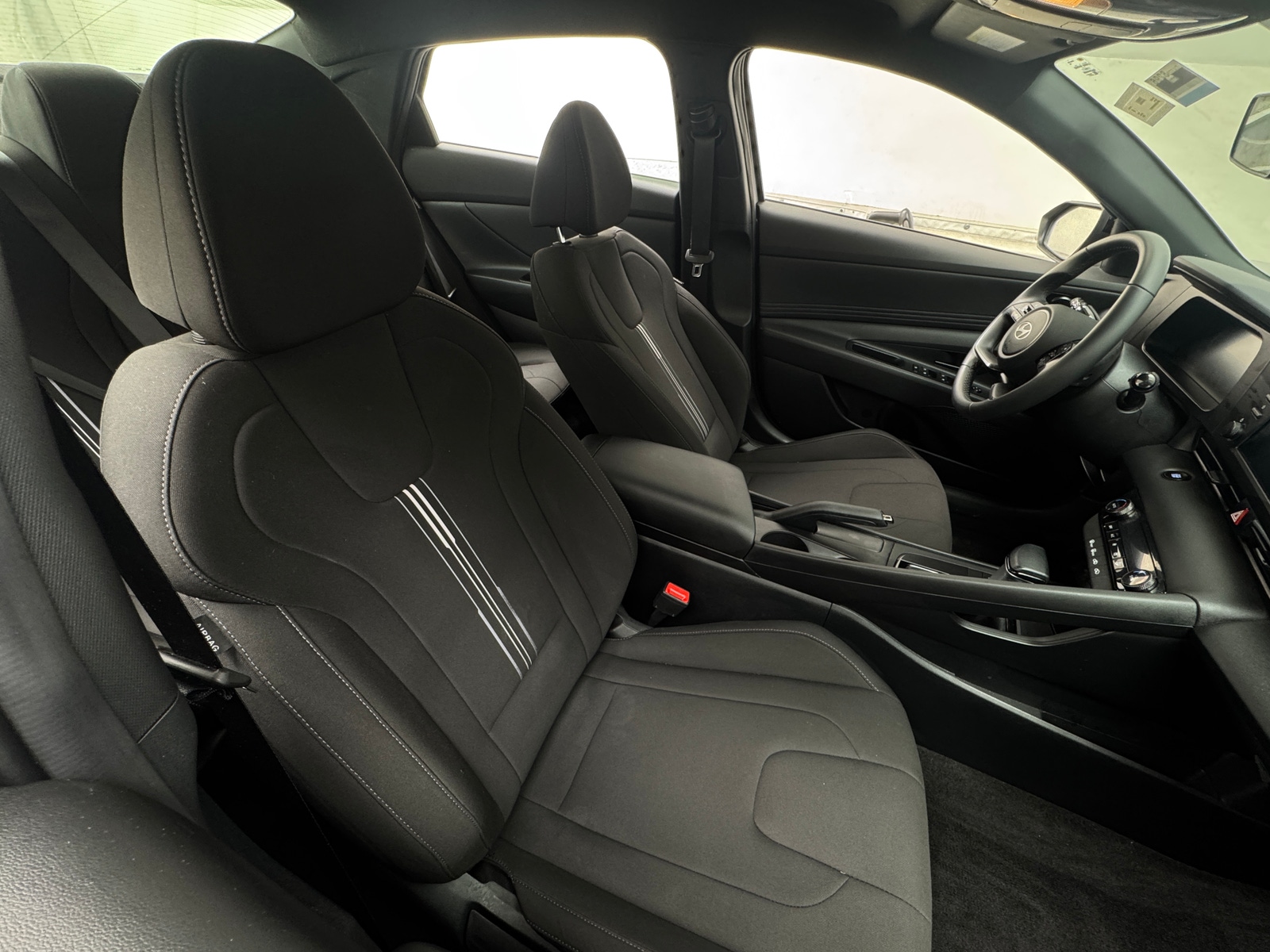 Thumbnail: 2025 Hyundai Elantra - 2