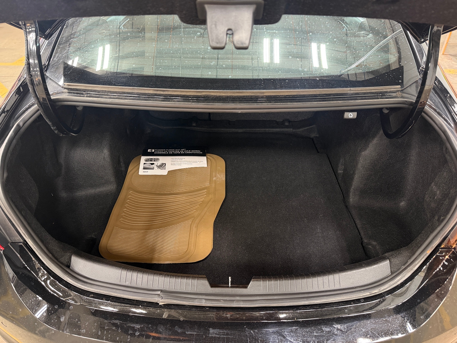 Thumbnail: 2023 Chevrolet Malibu - 7