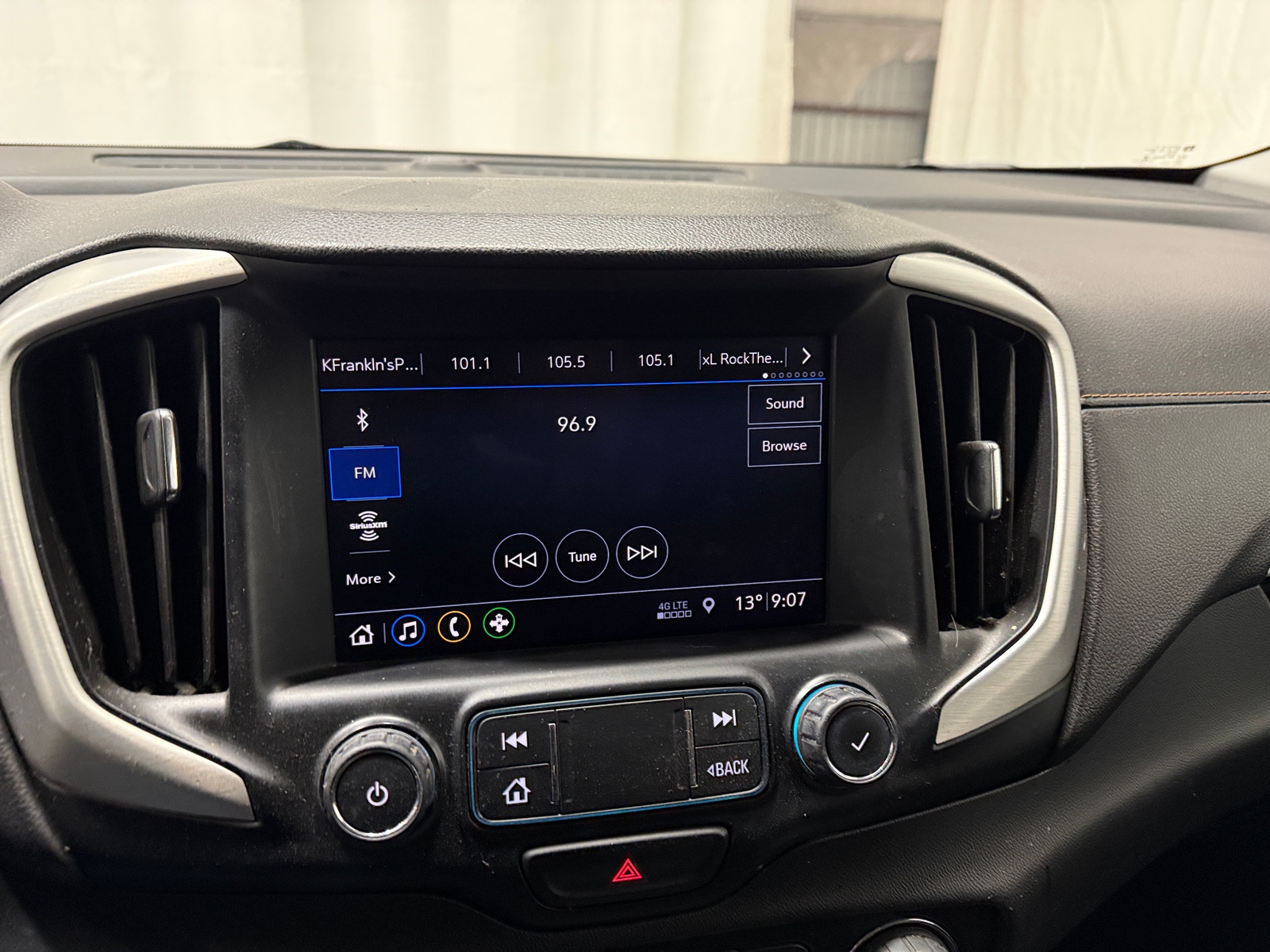 Thumbnail: 2019 GMC Terrain - 3