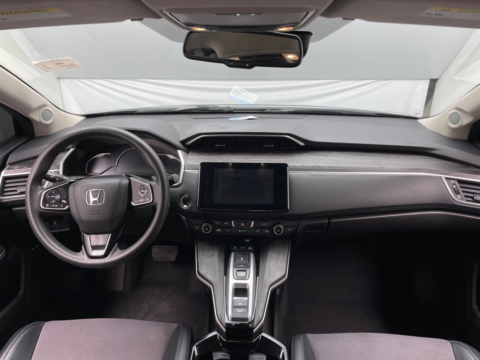 Thumbnail: 2018 Honda Clarity - 3