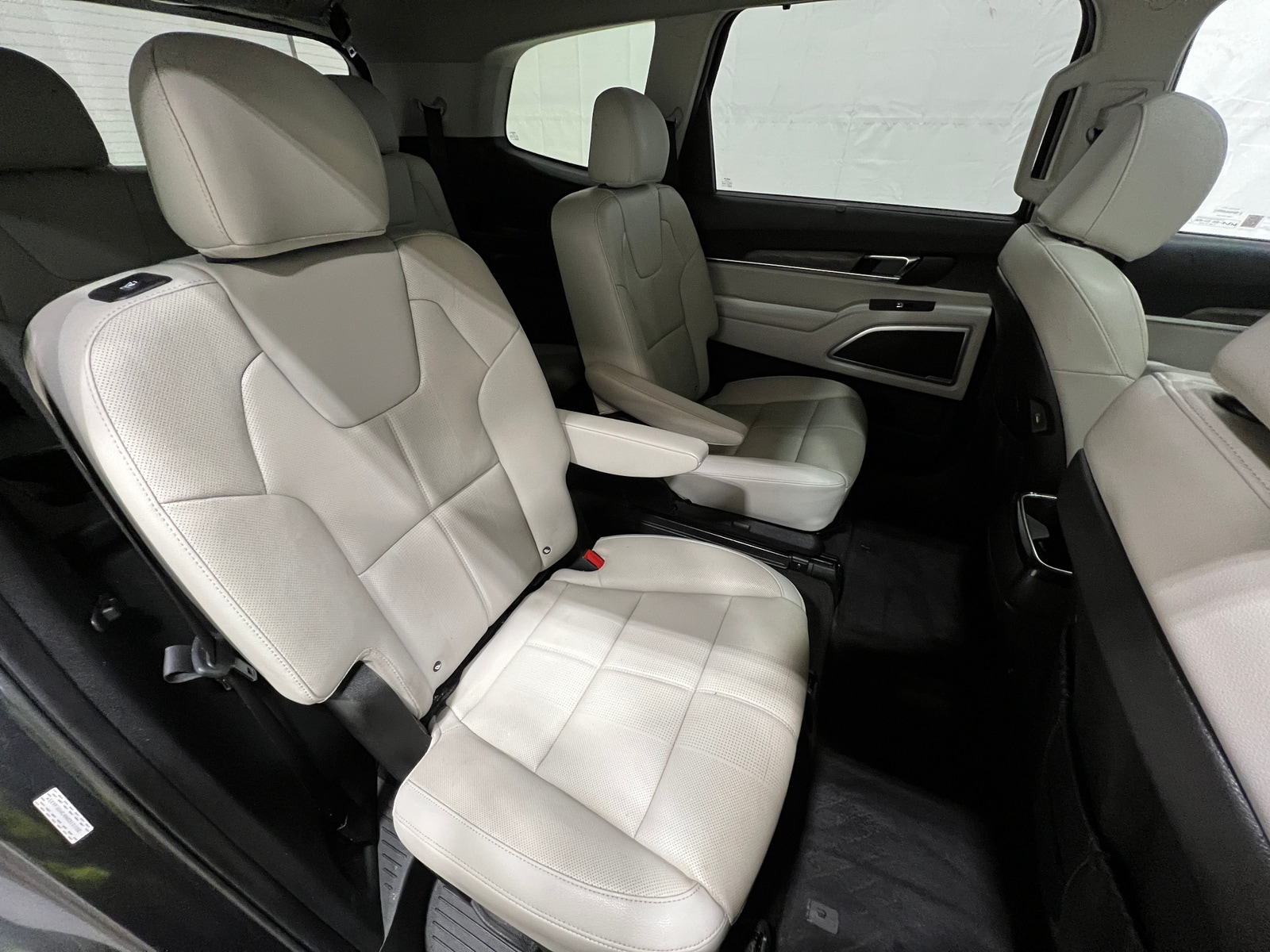 Thumbnail: 2022 Kia Telluride - 5