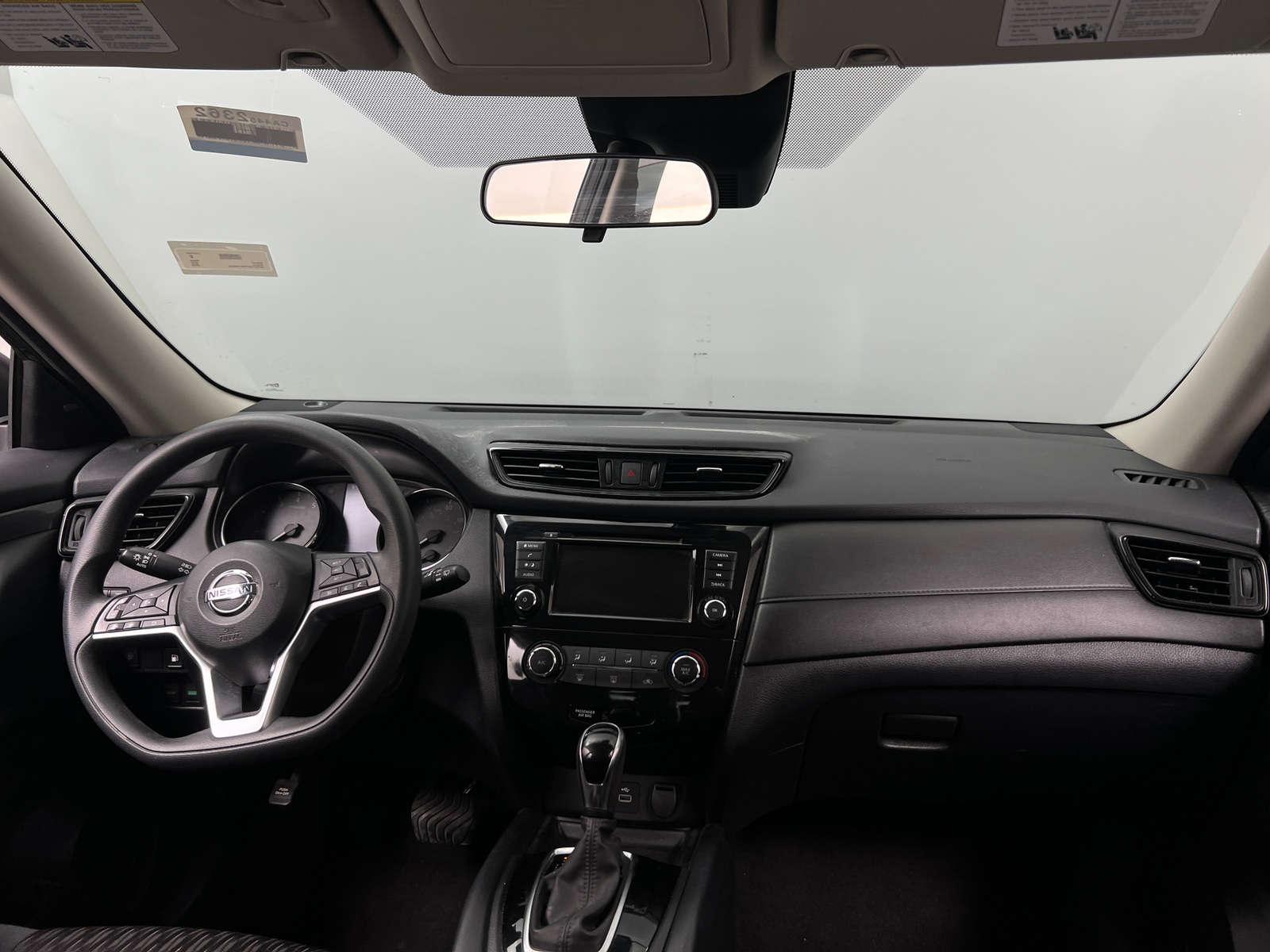 Thumbnail: 2019 Nissan Rogue - 3