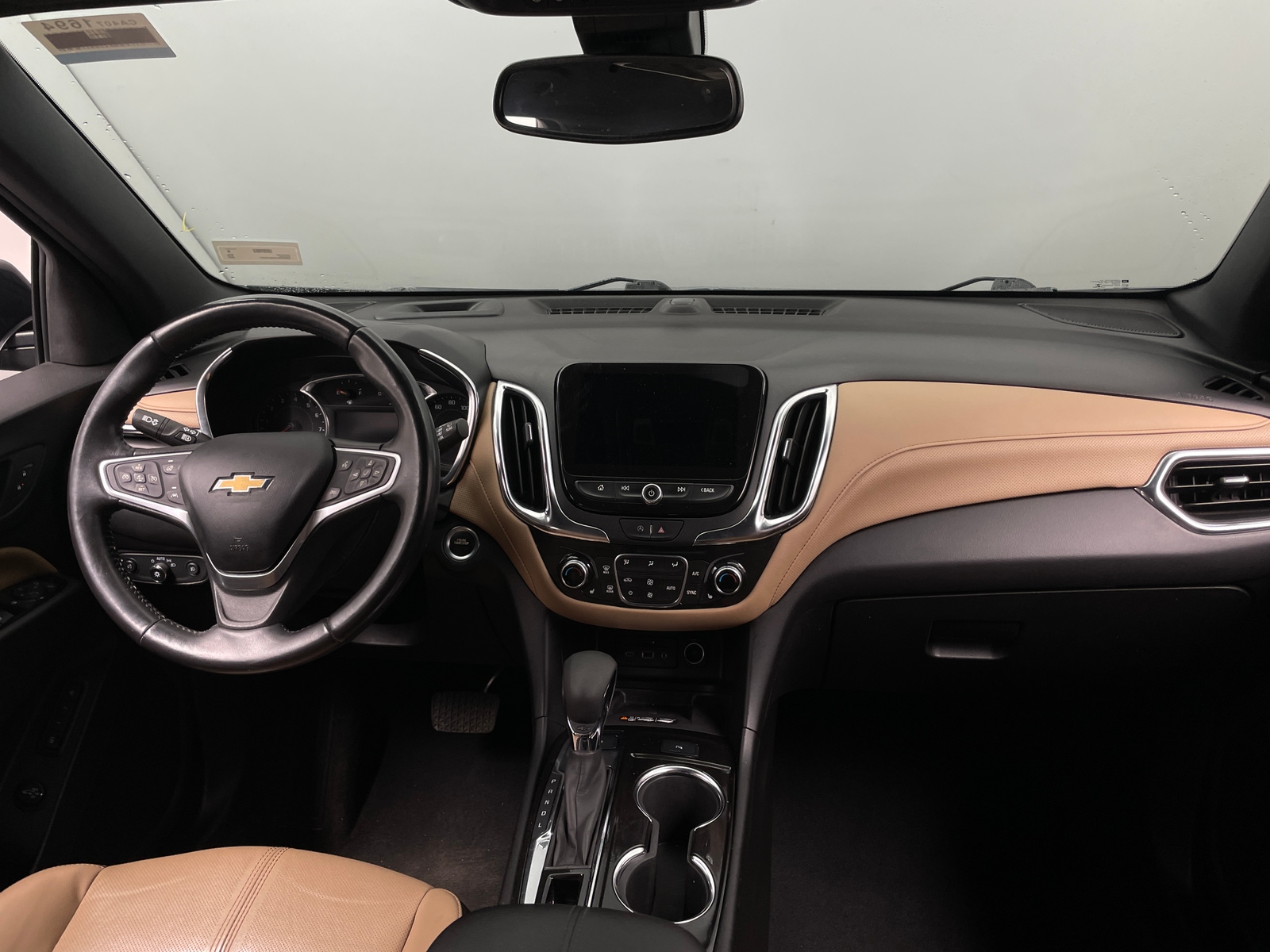 Thumbnail: 2022 Chevrolet Equinox - 2