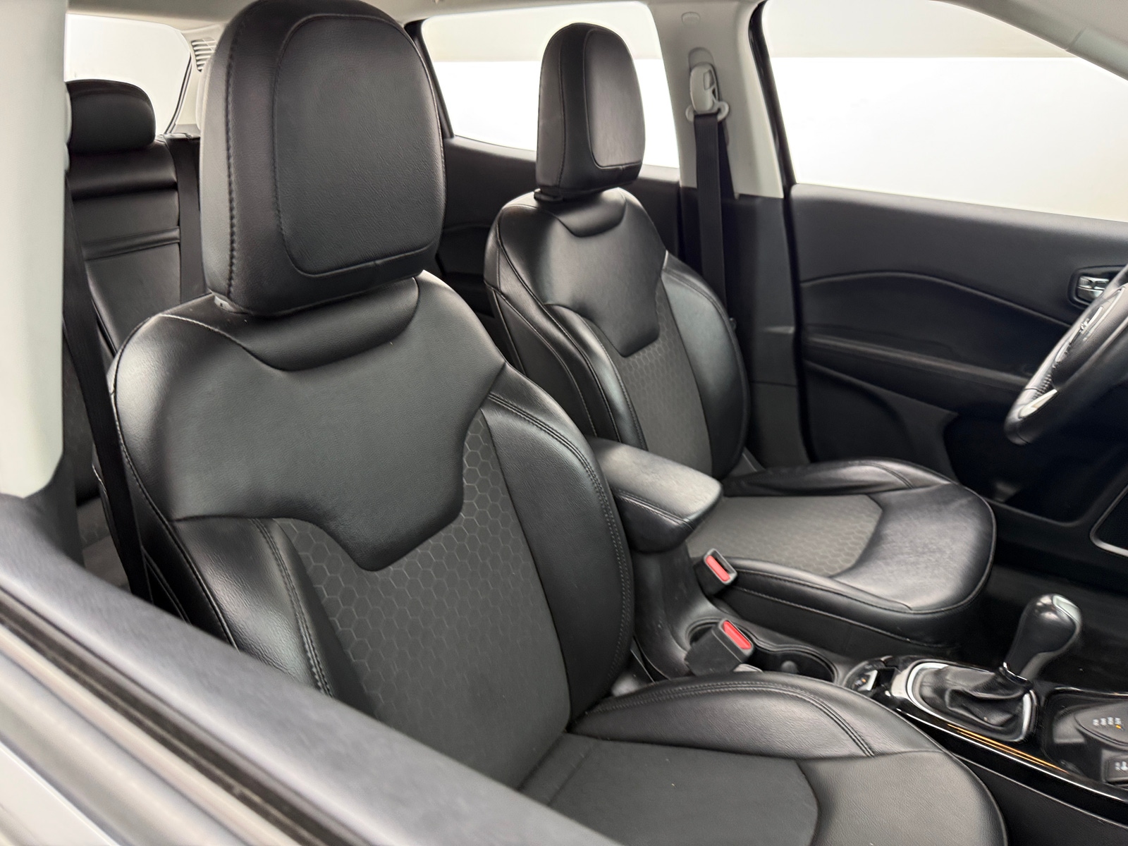 Thumbnail: 2019 Jeep Compass - 2