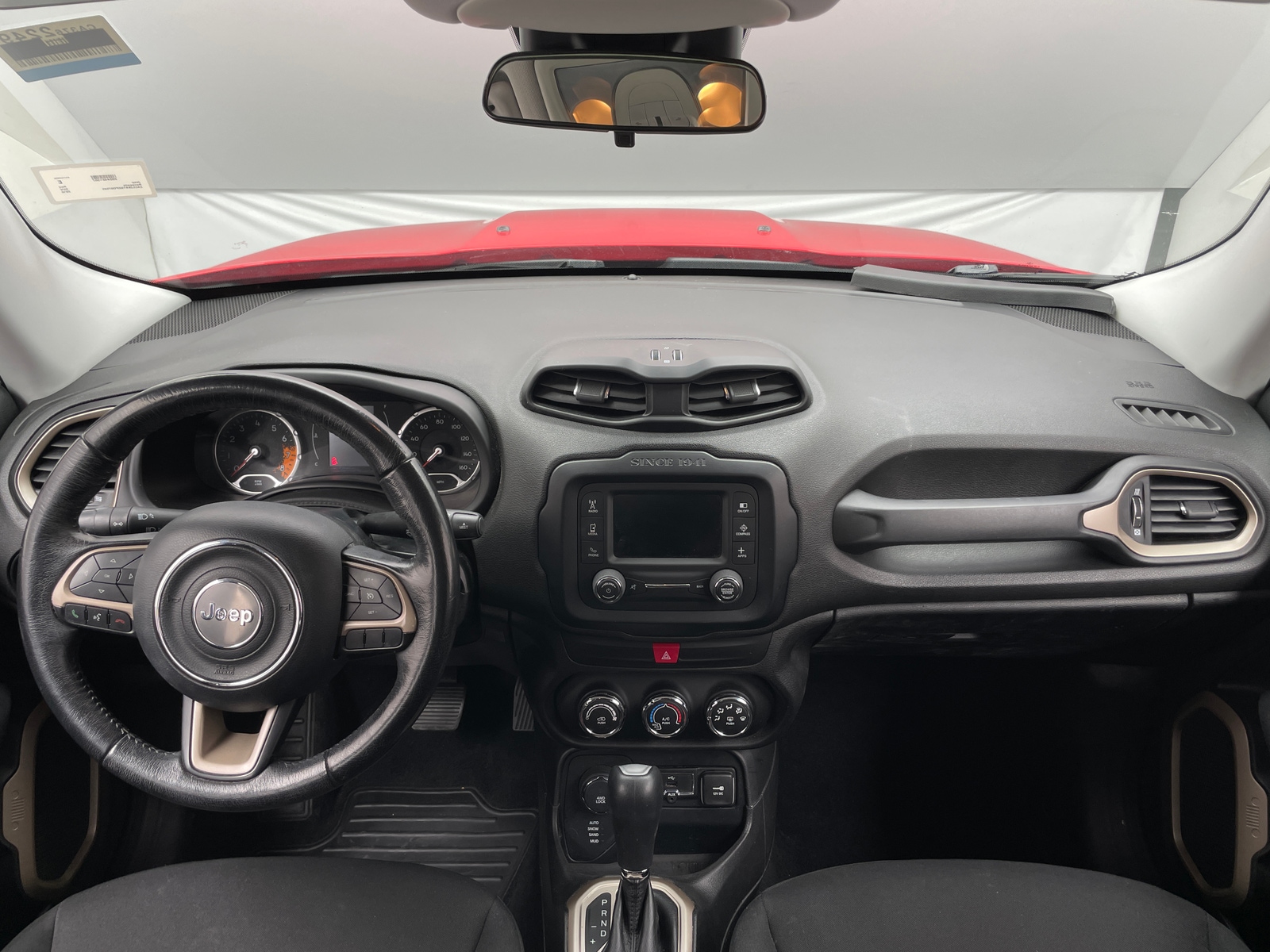 Thumbnail: 2016 Jeep Renegade - 3