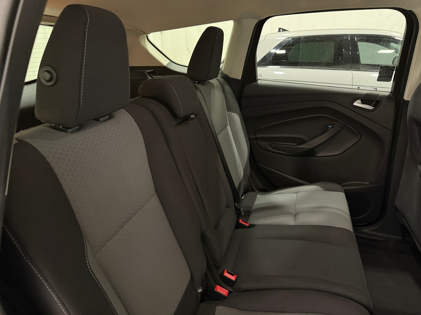 Thumbnail: 2019 Ford Escape - 6