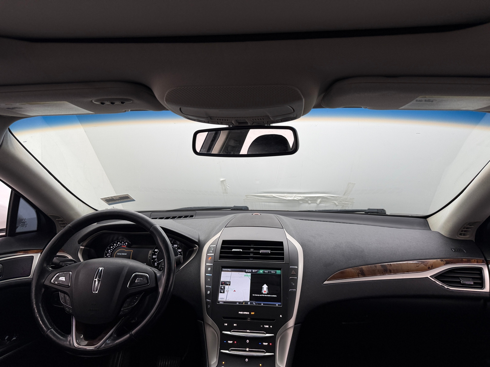 Thumbnail: 2016 Lincoln MKZ - 2
