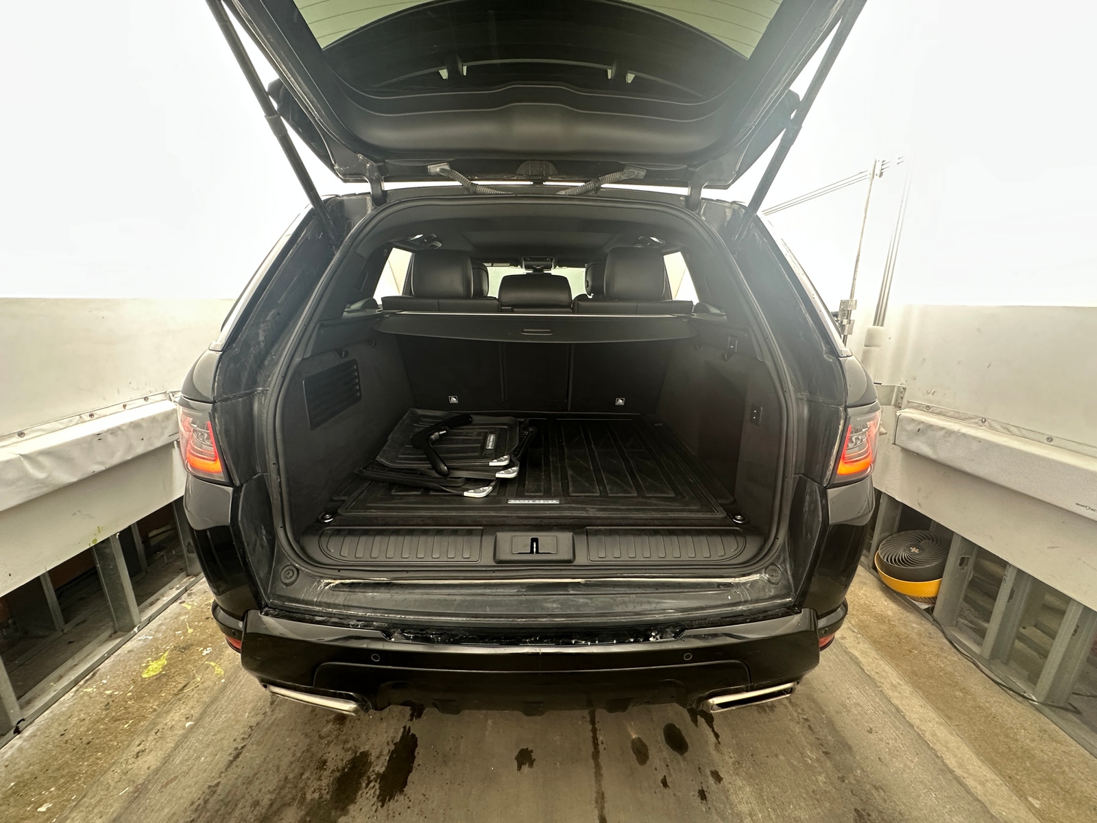 Thumbnail: 2018 Land Rover Range Rover Sport - 6