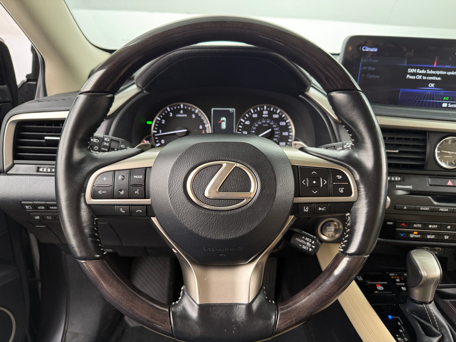 Thumbnail: 2022 Lexus RX - 4
