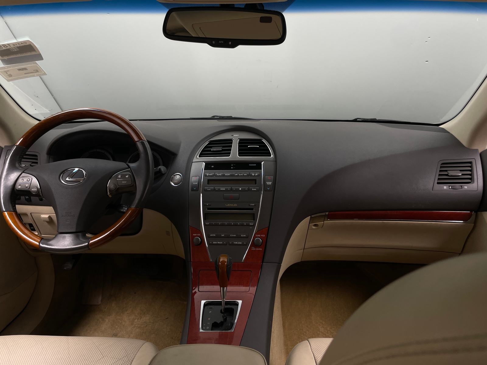 Thumbnail: 2012 Lexus ES - 2