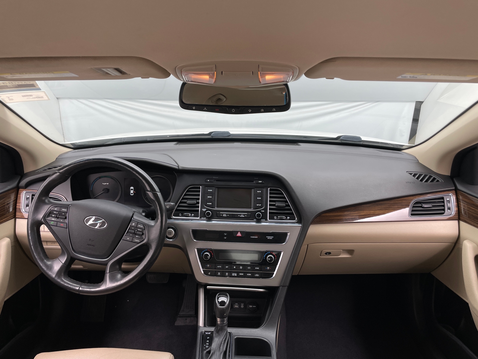 Thumbnail: 2016 Hyundai Sonata - 2