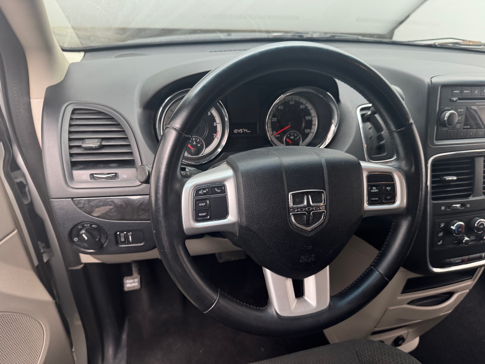 Thumbnail: 2016 Dodge Grand Caravan - 5