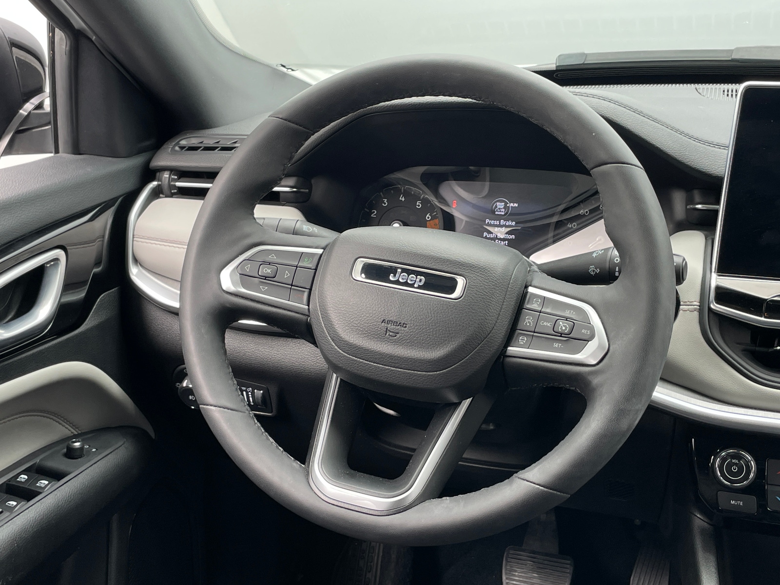 Thumbnail: 2025 Jeep Compass - 4