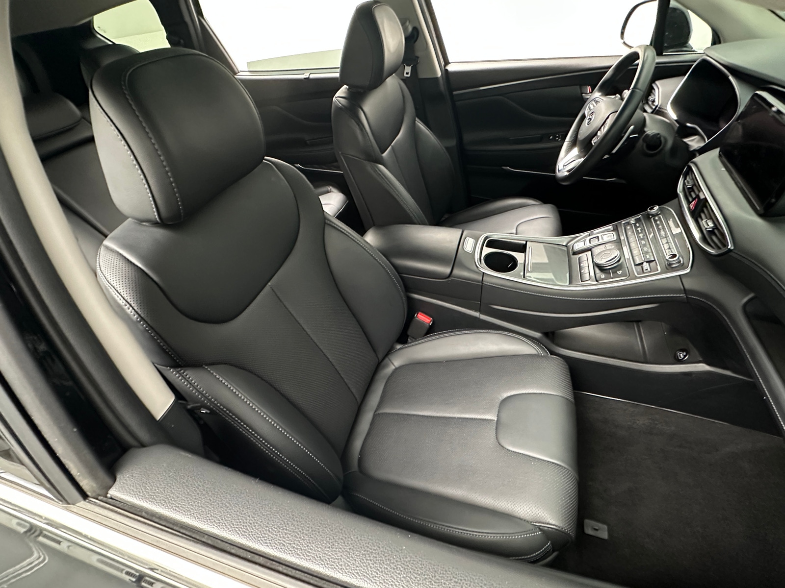 Thumbnail: 2023 Hyundai Santa Fe - 2