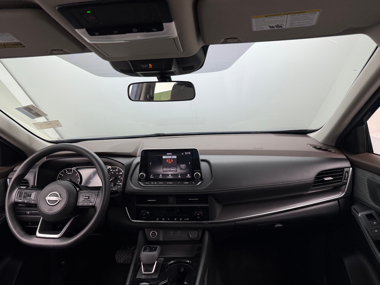 Thumbnail: 2023 Nissan Rogue - 3